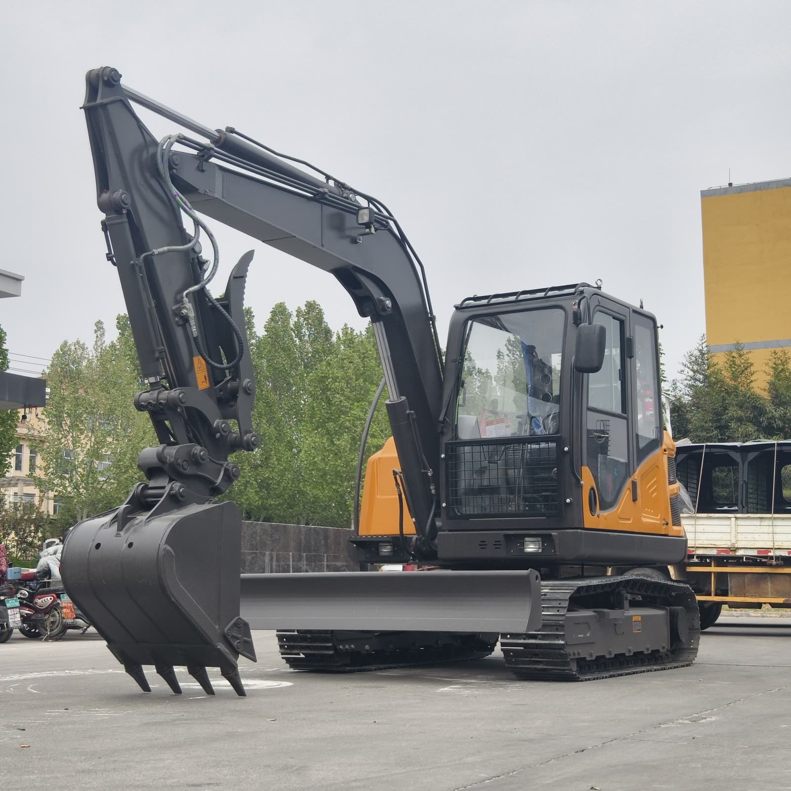 FW65 Ultra, 6.5-tonne excavator